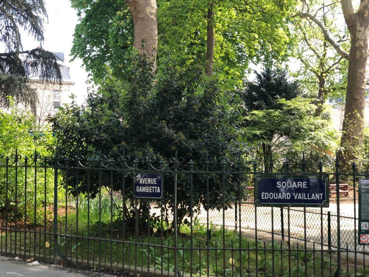 Ferienwohnung Metro Gambetta Paris Exterior foto